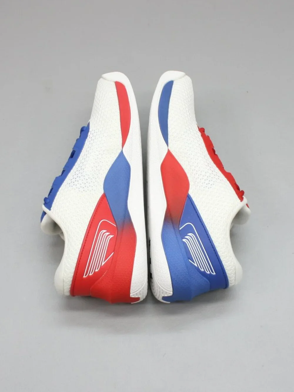 TYR Ladies 8 (men's 6.5) CXT-2 Trainer Red White Blue Mesh Gym Training Sneakers